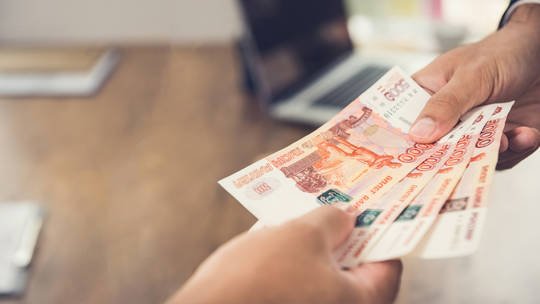 रूसले नागरिकहरूको लागि पूर्ण रूपमा क्रेडिट प्रतिबन्धको