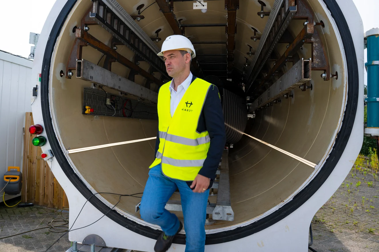 यात्रामा क्रान्तिकारी परिवर्तन ल्याउने वाचा गरेपछि हाइपरलूप वनले डिसेम्बर २०२३ मा सञ्चालन बन्द