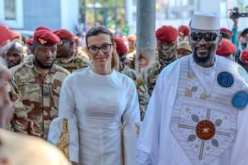 डुम्बुयाले सात वर्षको कार्यकालको लागि पदभार ग्रहण