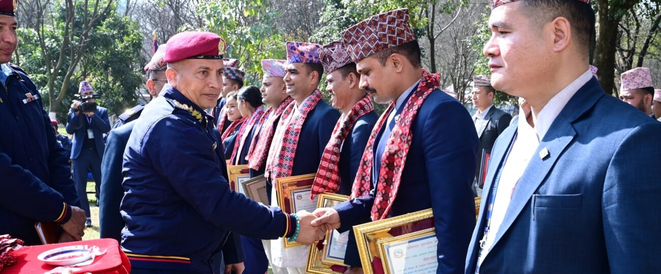 अख्तियार दुरूपयोग अनुसन्धान आयोग टंगालमा कार्यरत प्रहरी सम्मान