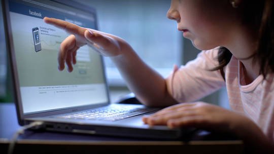 बाल यौन शोषणको आरोपमा मेटामाथि मुद्दा दायर