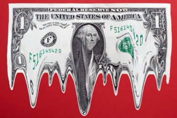 अमेरिकी डलरको विश्वव्यापी भूमिका जोखिममा – जर्मन नियामक