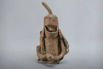 बेलायती विश्वविद्यालयले लुटिएका अफ्रिकी कलाकृतिहरू फिर्ता गर्ने