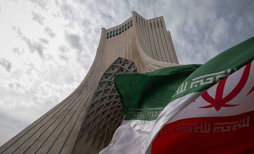 अमेरिकाले इरानी नेताहरूलाई लक्षित गर्ने र ‘शासन परिवर्तन’ गर्ने