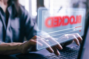 इन्टरनेट : साइबर-सेन्सरशिप किन