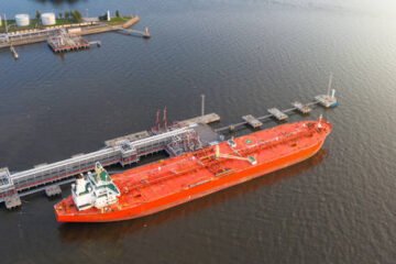 अमेरिका-इजरायल युद्धले खाडीको ऊर्जा राजस्व अर्बौं गुमायो- इरान