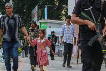 शीर्ष कश्मीर नेता हत्या प्रयासबाट बचे