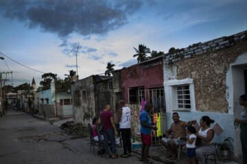 अमेरिकी नाकाबन्दीका कारण क्युबामा देशव्यापी विद्युत् कटौती