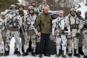 जर्मन “सैन्यवादी उन्माद” त्रासदीमा परिणत हुन सक्छ