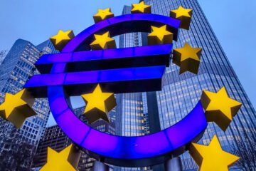 कमजोर EU अर्थतन्त्रको बावजुद ECB किन दर बढाउन बाध्य