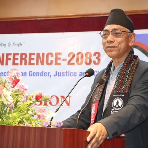 ‘पार्टी भिन्न भए तापनि शासक पार्टीहरूको नीतिमा तात्विक भिन्नता छैन’