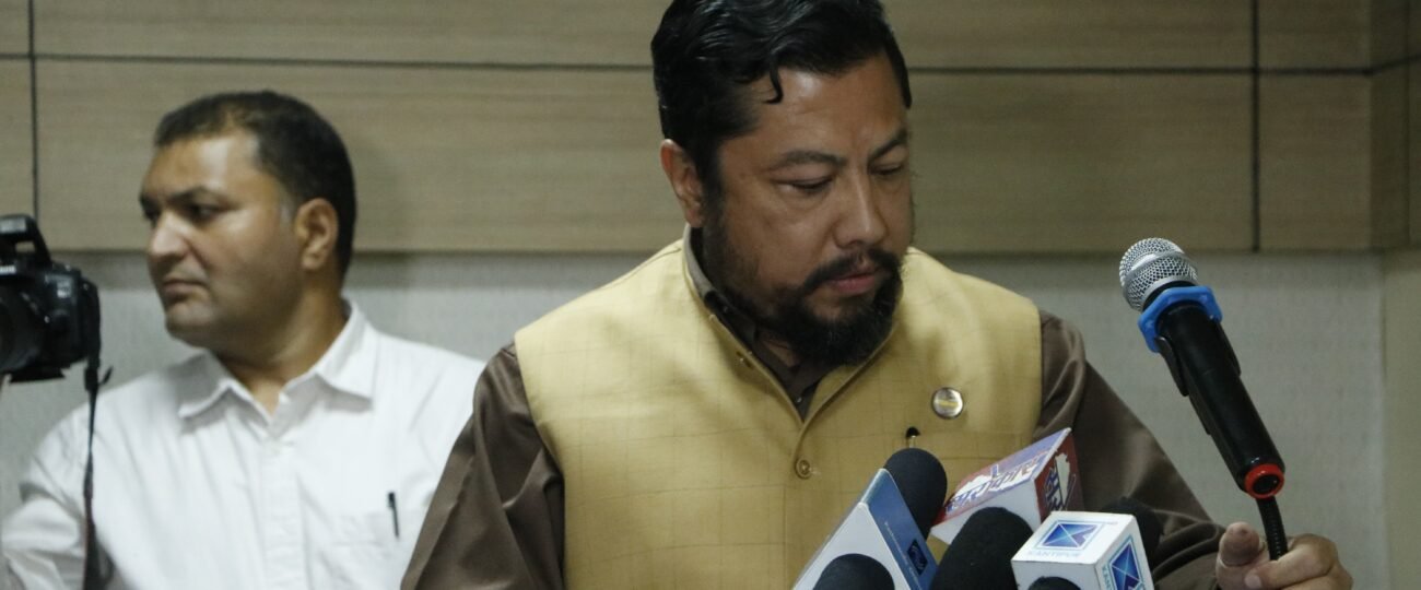 RCOD प्रणालीद्वारा  वर्गीकृत हाइड्रोपावर आयोजनाहरुसँग माननीय मन्त्रीले सहकार्य गर्ने  